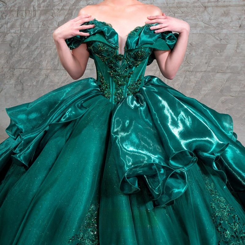 Blackish Green Shiny Princess Quinceanera Dresses Off Shoulder Beads Applique Lace Tull Sweet 16 Dress Ball Gown Vestidos 15 Anos