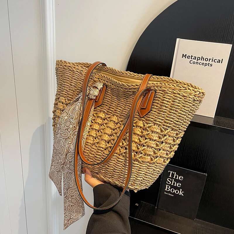 Large Capacity Straw 2023 Summer Hand-Woven Tote Shoulder Beach Bag Bohemian Style Women's Handbag Shopping Basket