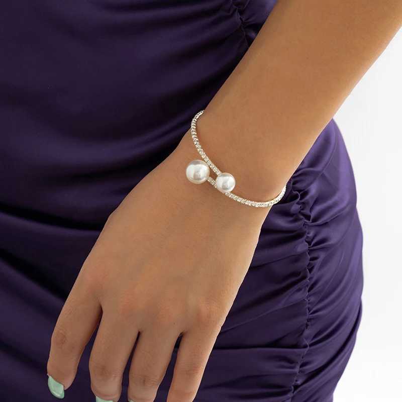 Korean Fashion Imitation Pearl Jewelry Metal Single Layer Hand Decoration Micro Prong Chain Shiny Full Drill Opening BraceletC250411