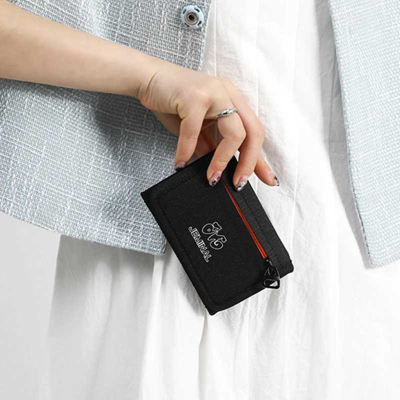 Japanese style nylon three fold casual wallet suitable for men women young and innovative wallets coin ID card holders wallets Z250411