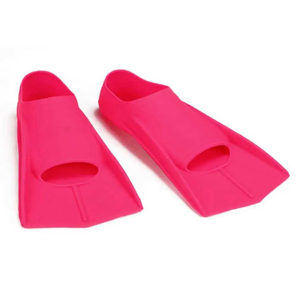 1 pair of swimming flip cover diving snorkeling surfing swimming soft silicone foot finsY250412