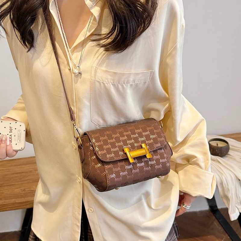 Elegant Designer Paris Fashion Tote Messenger Bag Large Capacity Solid Color For Women Luxury Leisure UseW251111