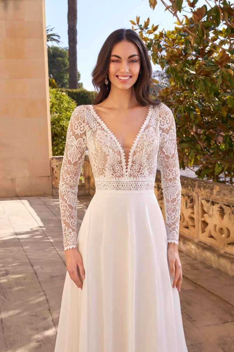 Summer Boho A Line Wedding Dress Lace Appliques Long Sleeve Bridal Gowns Customized Beach Backless Bride Dresses