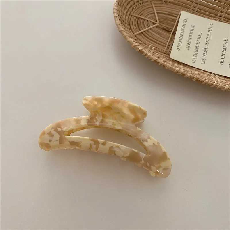 New 2021 girls hair claws womens geometric clamps hair clippers clamp buckets Korean style hair clips acrylic styling accessories Y2504012