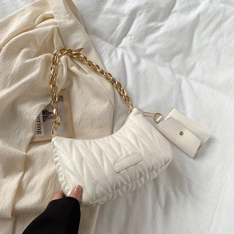 Argyle Quilted Ruched Crescent Fashion Chain Shoulder Bag, Women's Handbag With Coin Purse For Summer
