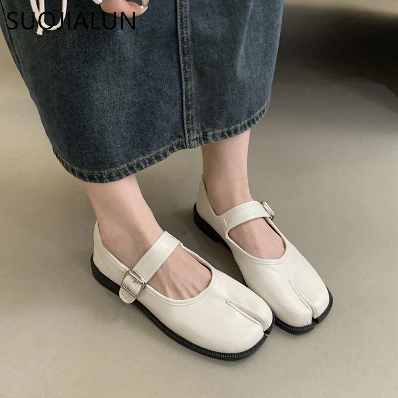 SUOJIALUN Autumn Women Fashion Split Toe Flat Heel Laofer Shallow Soft Leather Casual Outdoor Mary Jane Shoes
