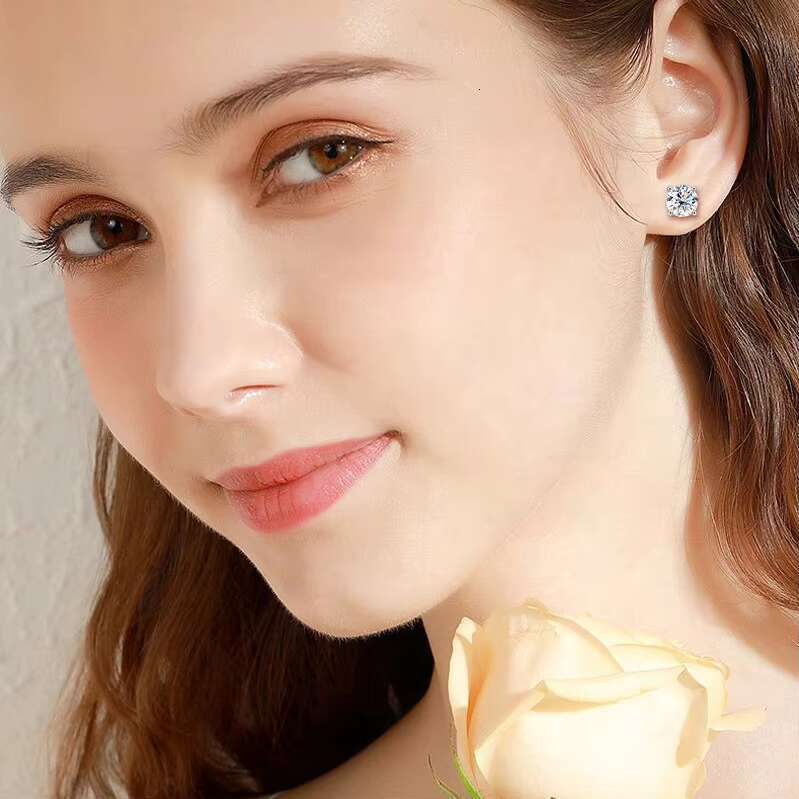 Wholesale Real Diamond Earring Factory Price 10K 14K 18K Solid Gold Round Cut Moissanite Stud Earrings for Men Women