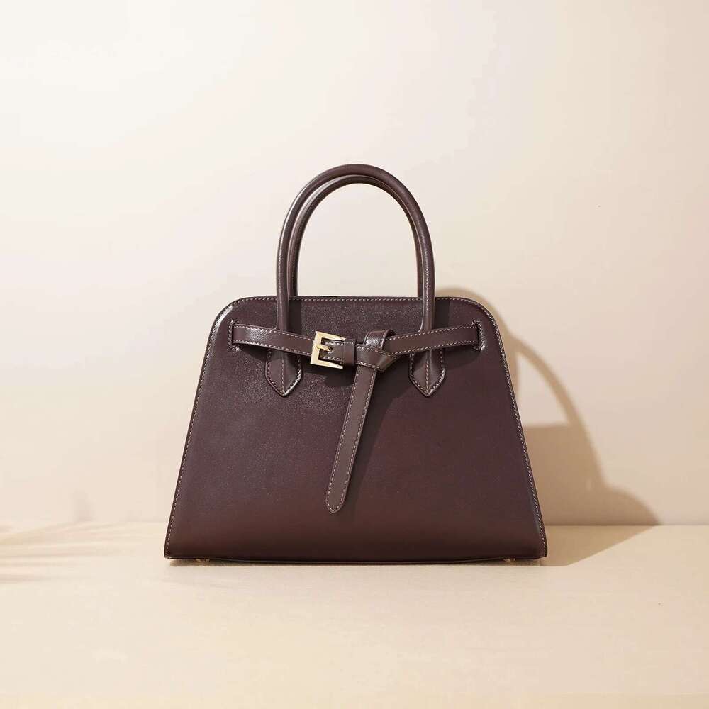 Designer Bag 2025 Leisure Hard Cow Leather Women Shoulder Bag Large Fashion Magnetic Button Open Tote Female Handbag Brown