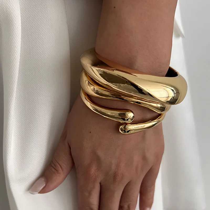 2 Styles Vintage Hip Hop Metal Cuff Bangles Punk Golden Silver Color Geometric Spring Bangles For Women Bracelet Men JewelryC250411