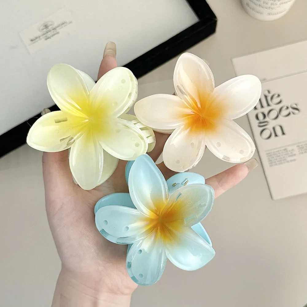 2024 New Vacation Egg Flower Hair Clip Hawaii Beach Claw Bohemian Girl Hair Clip Y2504012