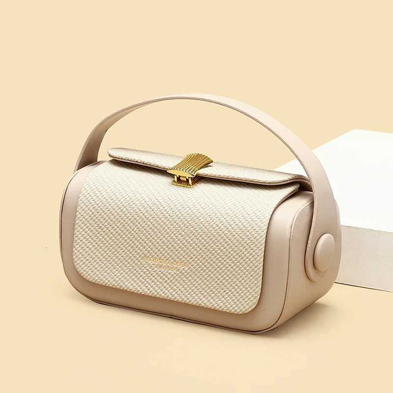 New Simple Fashionable Womens Shoulder Bag Square Box Handbag and Handbag Box-shaped Solid Color Shoulder BagT2511112