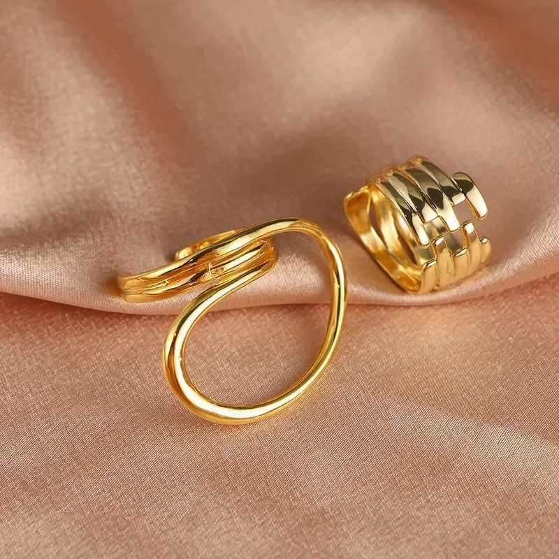 Silver Unique Line Large Ring Set Womens Large Ring Finger Jewelry Retro Twisted Geometric RingXJ250412
