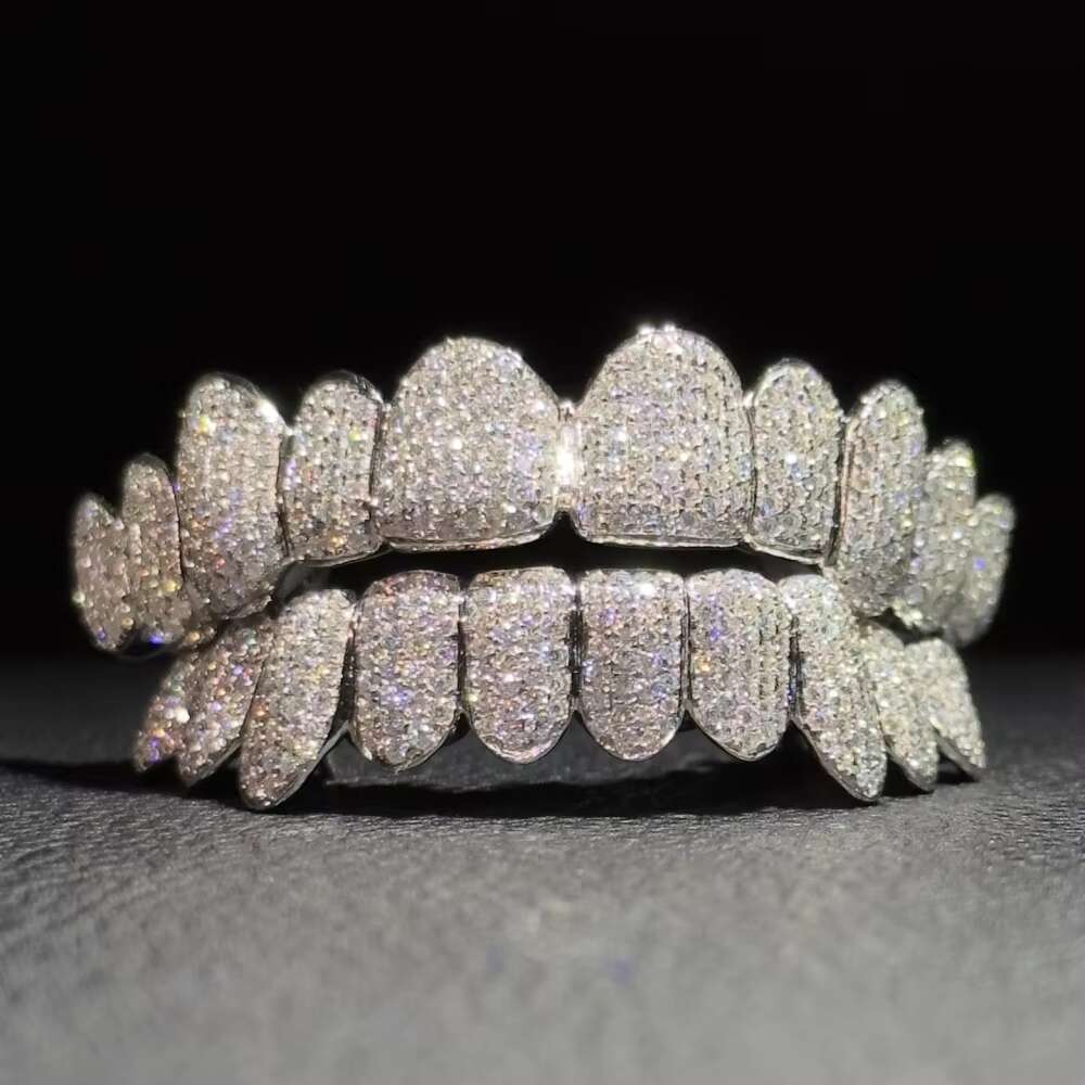 Custom Vvs Blue Moissanite Grillz Hip Hop Iced Out Diamond 10K 14K 18K Gold 925 Silver Custom Grillz for Teeth