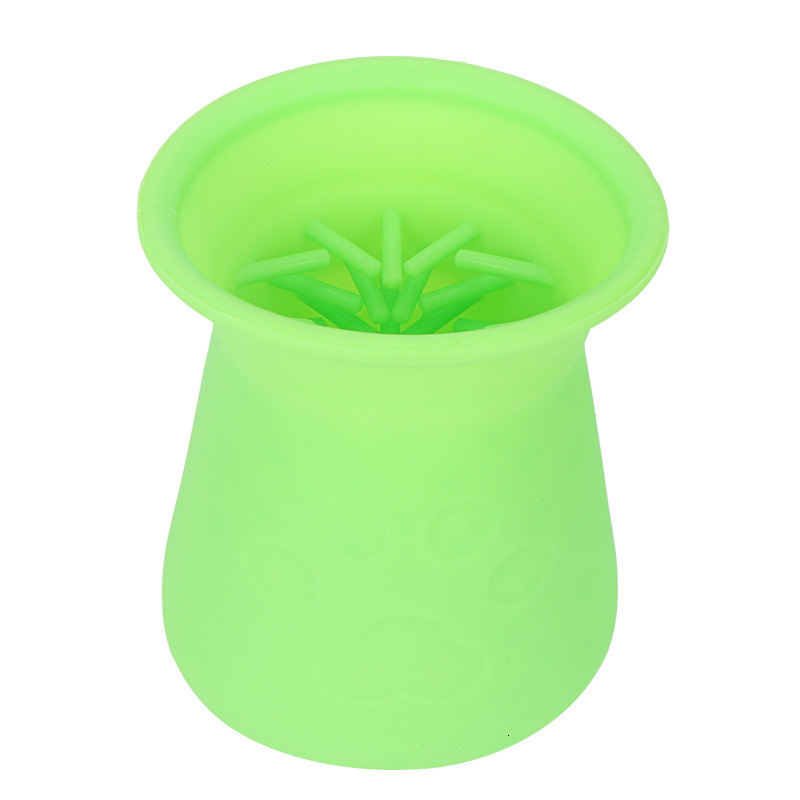 Cross border hot selling pet silicone foot washing cup, dog foot washing device, pet paw cleaning tool, foot cleaning cup massager