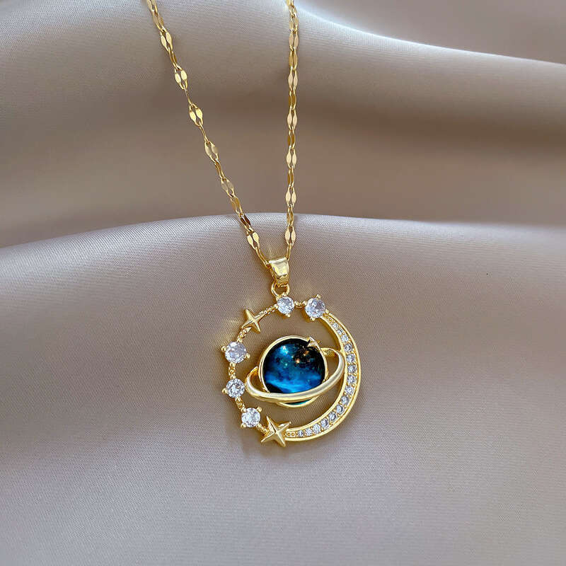 Starry planet, gorgeous temperament, full dia versatile female collarbone necklace, light , and niche design sense