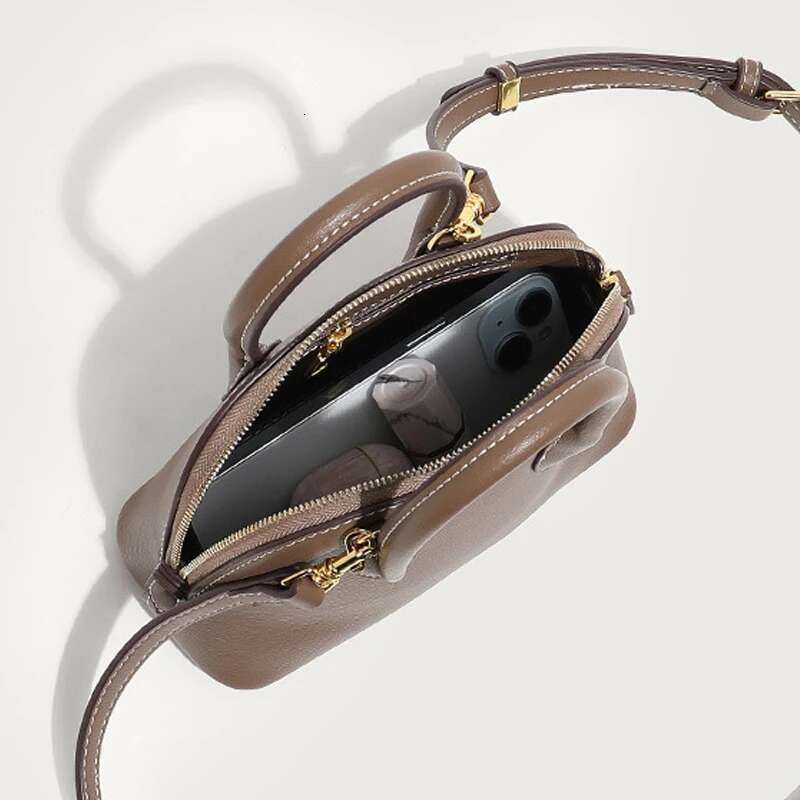 Classic Mini Shell Bags For Women Designer Handbags Purses 2025 New In PU Imitation Cow Leather Top Handle Wrist Shoulder