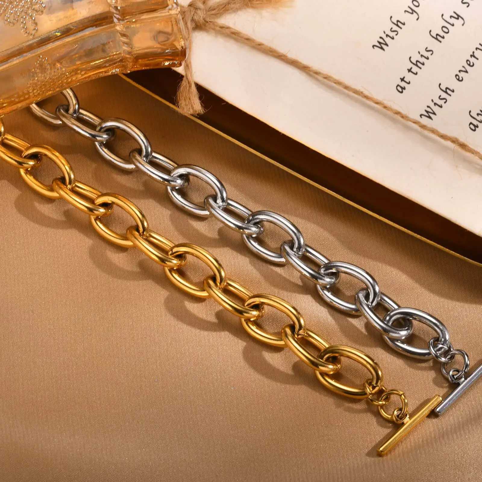 Heavy ladies switch bracelet stainless steel heavy OT buckle bracelet W250411