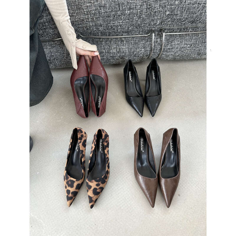 2025 black slim heeled women's with leather soft sole work women who can stand for a long time without getting tired, kitten heels, and custom-ma