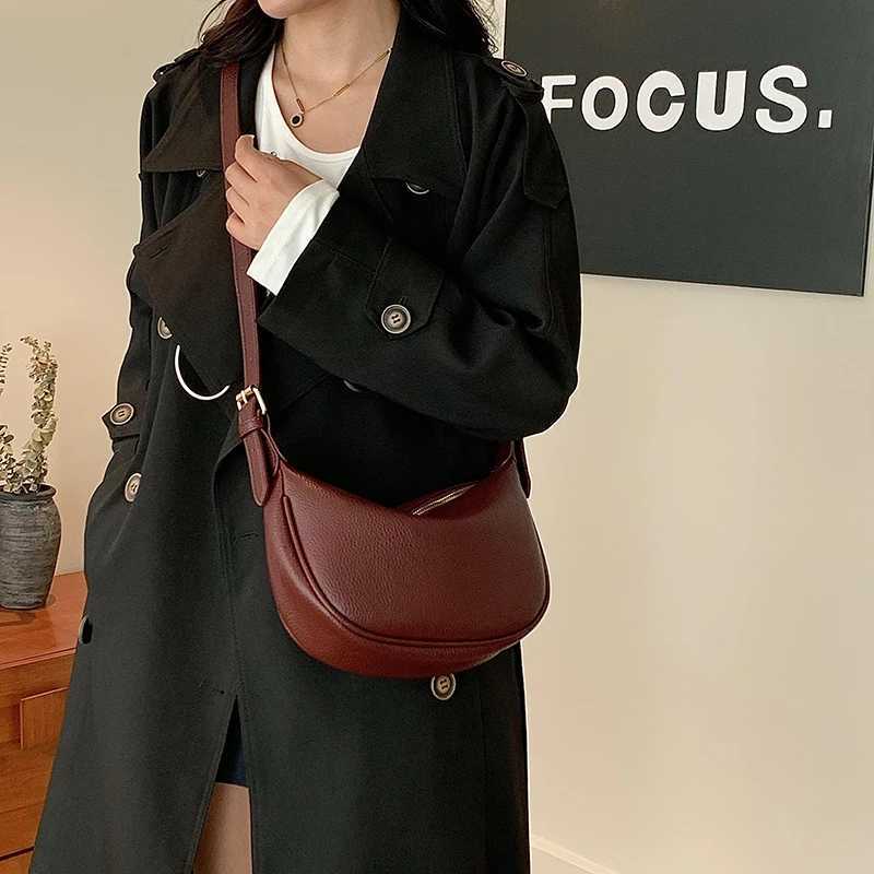 Luxury Brand Famous Designer Leather Handbag For Elegant Ladies With Classic Crossbody Bag Option Stylish And DurableW251111