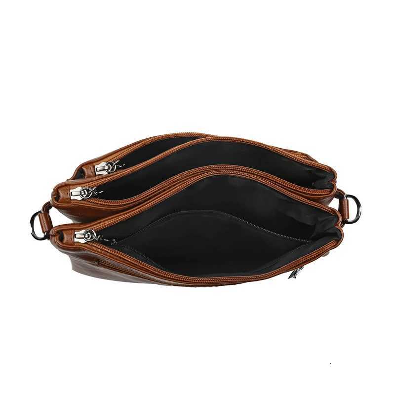 Solid Color Simple Retro Womens Small Crossbody Bag Soft PU Leather Multi-layered Shoulder Bag Casual Large Capacity Sling BagW251112