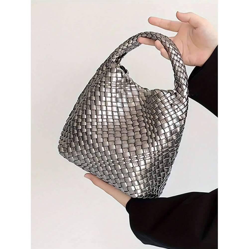 New Portable Fashionable Niche Design Woven Handbag Bucket Shoulder Armpit Simple Retro Style Bag Commuting To Work Whit