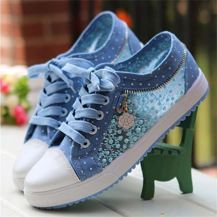2025 Summer New Women's Mesh Canvas Breathable Designer Fashion Walking Shoes Hollow Low Top Vulcanized Shoes