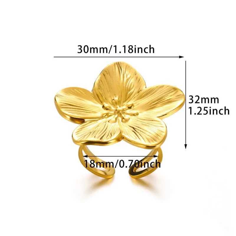 Elegant stainless steel gold floral ring suitable for women new open ring finger punk wedding jewelry giftXJ250412