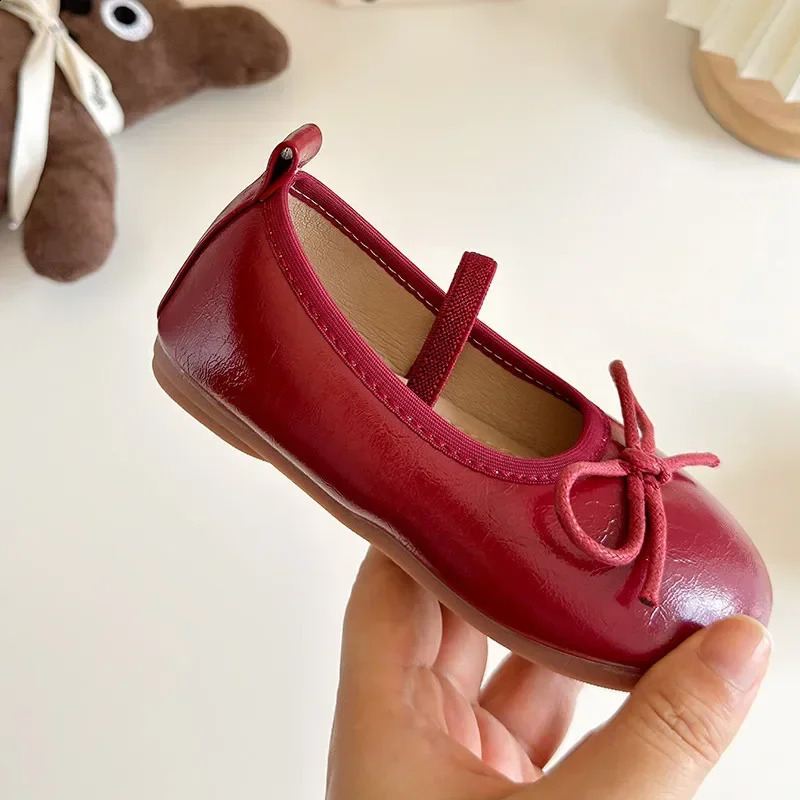 Girls dress shoes childrens elastic band shoes autumn childrens patent leather apartment Mary Jans princess shoes 23 250411