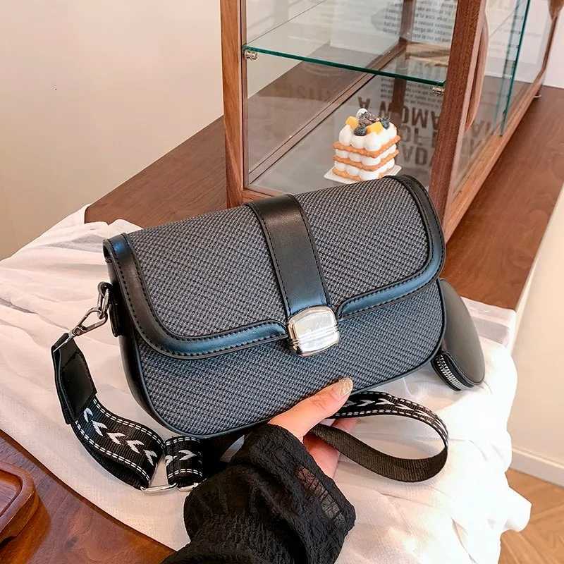 Premium Leather Crossbody Bag For Elegant Ladies From Luxury Brand By Famous Designer Shoulder BagW251111