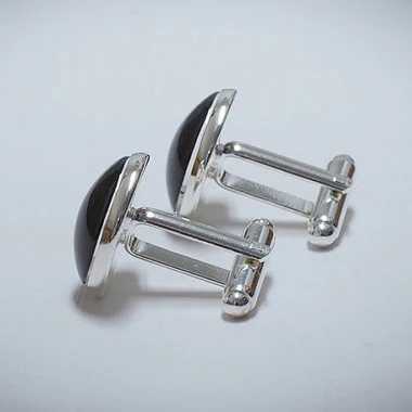 Radioactivity shirt cufflinks Radiation Symbol Retro brand Fashion plated Wedding glass cuffs Mens gift set buttonsT250412