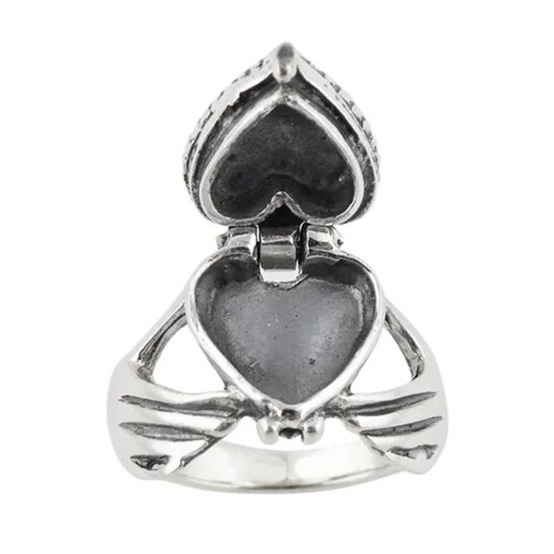Unique heart-shaped hand lock Coffin ring secret small room open Lid ring mens party jewelryXJ250412