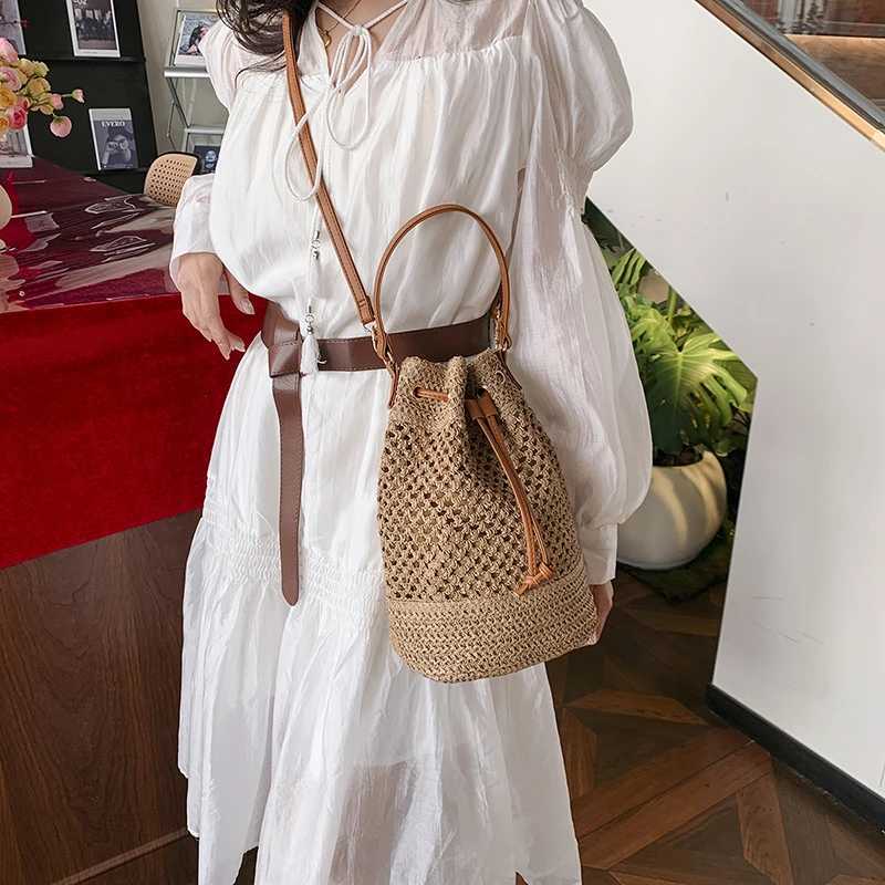 Fabric Zipper Designer Bucket Solid Rope Large Capacity 2025 Brand Womens Beach Sewing Fiable Shoulder BagXJ250412