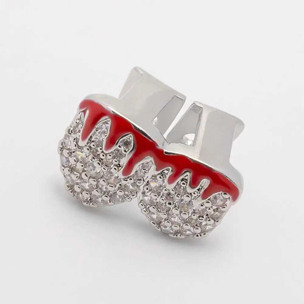 Double Toothed Grillz Silver Plated Gold Plated Top Right Side Dog Double Toothed Grills Full Rhinestone Cap Jewelry Mens Style W250412