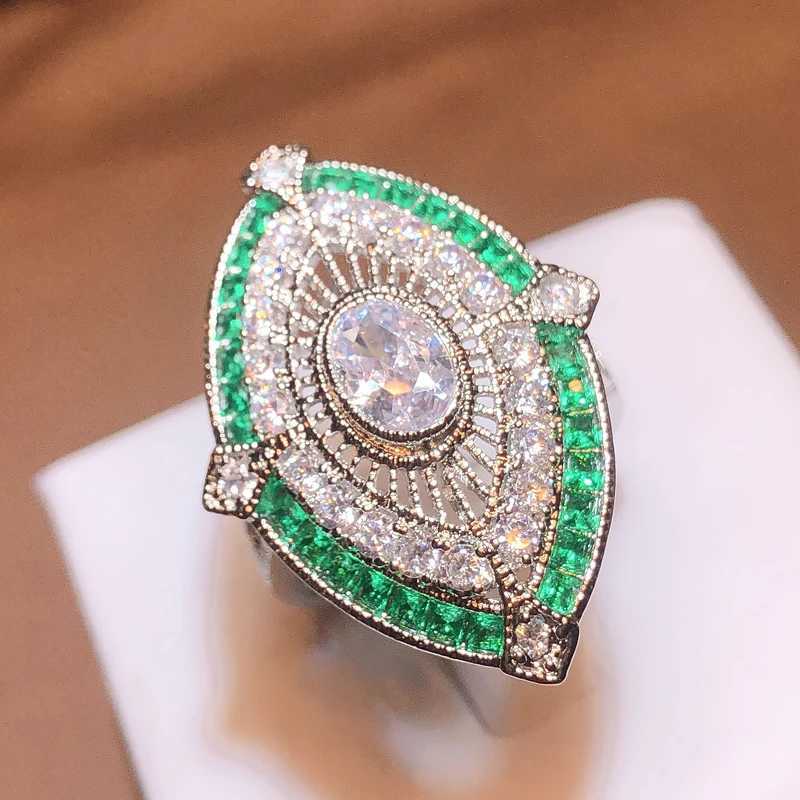 Retro fashion jewelry 925 stamp filled white and green AAA cubic zirconia CZ Princ cutting party wedding ringXJ250412