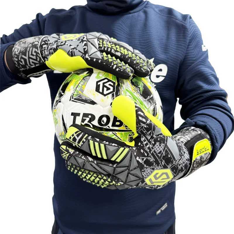 Professional football goalkeeper gloves for children and adults thick latex protection anti slip football goalkeeper football glovesXJ250412