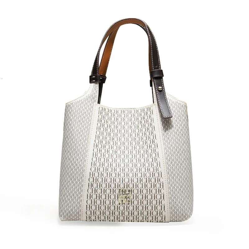 CH High Quality Fashion Letter Print Design Shoulder Bag Women's Temperament Handbag Premium Feeg Versatile Ladies Crossbody
