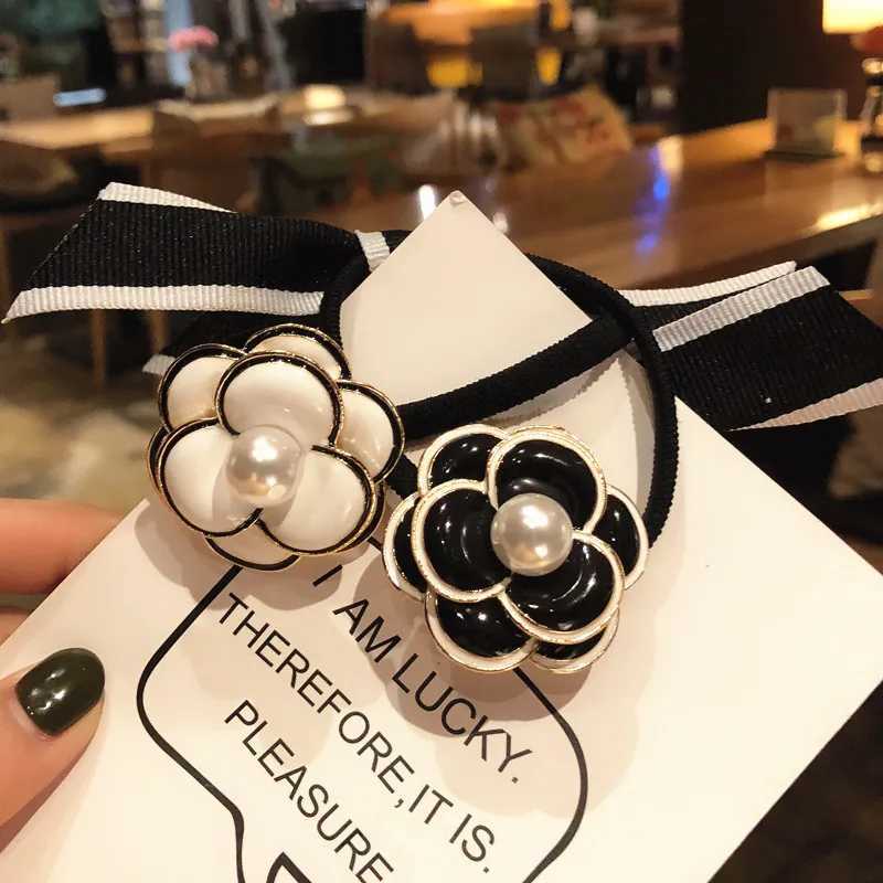 Camellia Hairloop Womens Hair Luxury Jewelry Womens Hair Rings Girls Pearl Hair Accessories Womens Hair Jewelry Y2504012