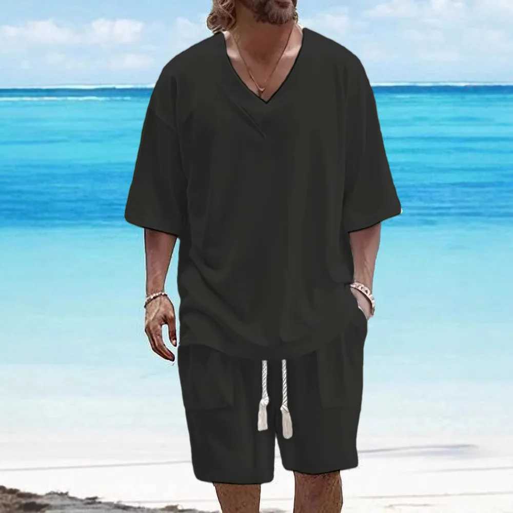 Classic Mens summer new simple casual style solid color comfortable breathable V-neck short-sleeved top tied shorts setXJ250412