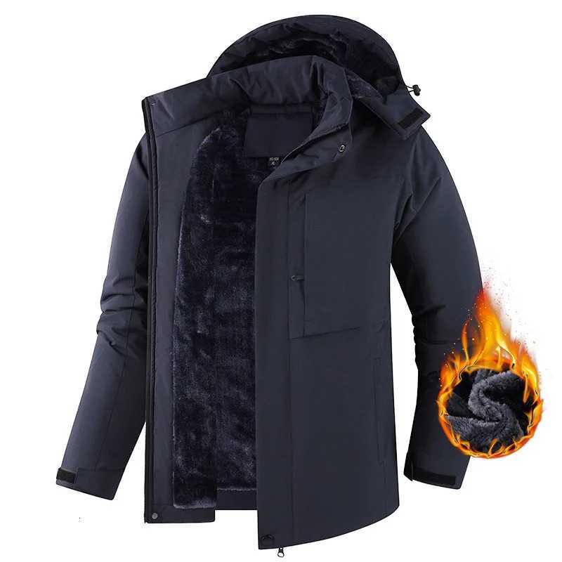Winter Man Coat New Thicken Waterproof Windproof Male Hooded Jacket Solid Color Long Sleeve Outdoor Sport Men Plush OuterwearT251112