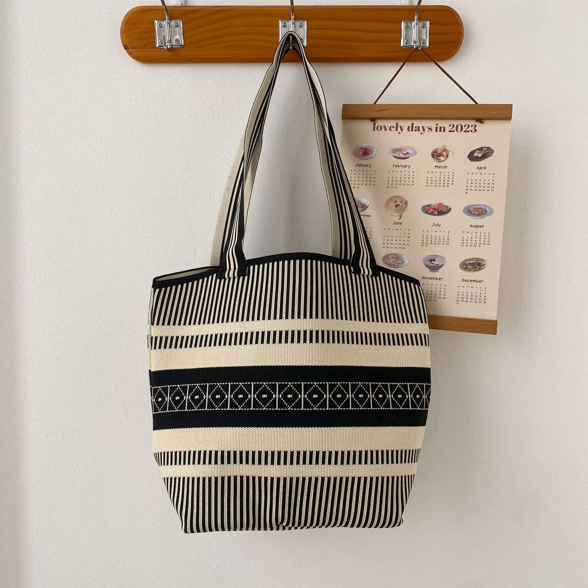 High quality canvas womens shopping bag ethnic style casual can be fixed large capacity geometric printing knitted handbagXJ250412