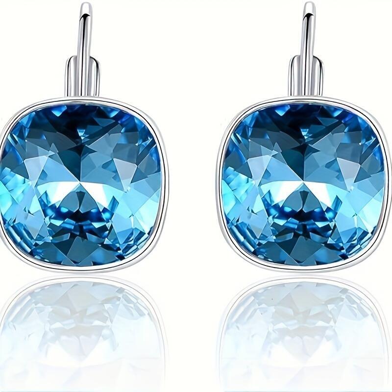 Sterg sier earrings with Austrian crystals, hypoallergenic square crystal earrings, exquisite anniversary birthday jewelry gift for women
