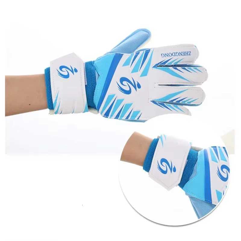 Children Football Goalkeeper Gloves with Finger Guard PU Wear-resistant Anti-slip Durable Protective Gloves Soccer Goalie GlovesW251112