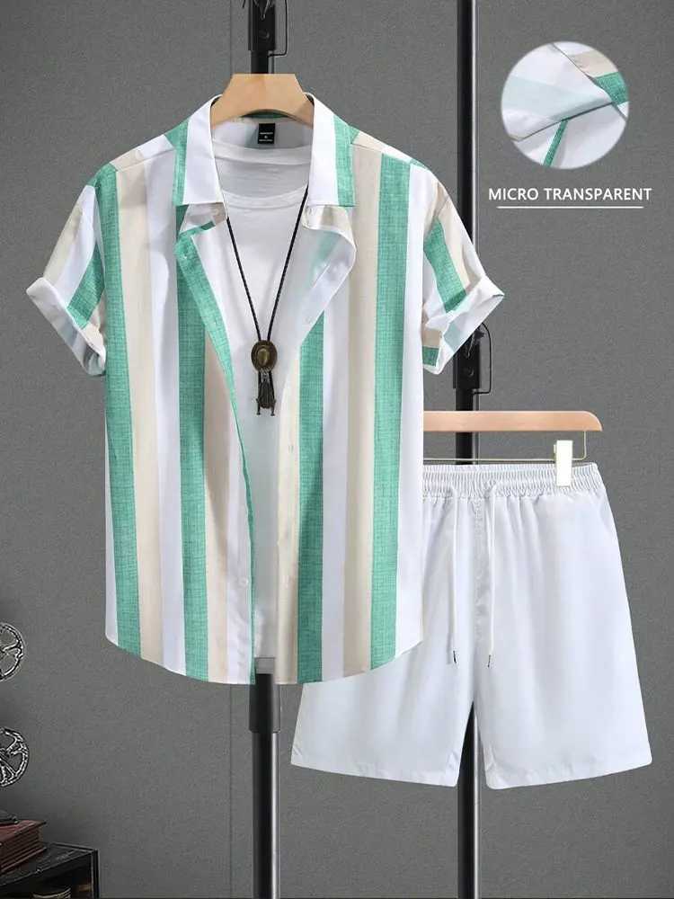 Palm leaf print mens casual shirt Hawaiian mens outdoor beach shorts summer mens short sleeved setXJ250412