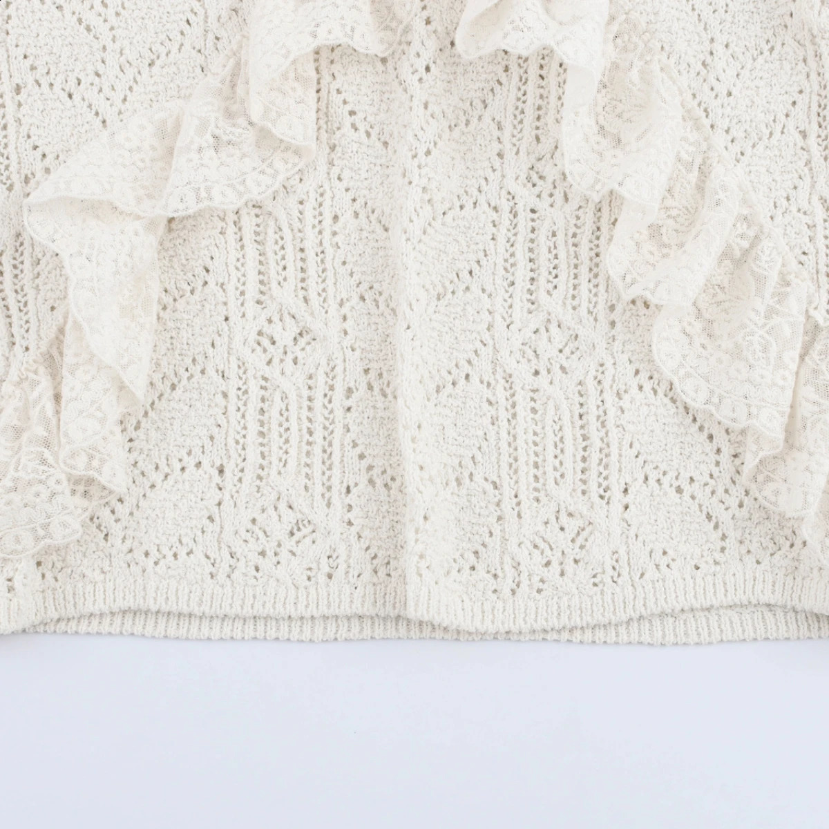 ZBZA Womens Hollow Hem Knitted Top Round Neck Short Sleeve Embroidery n Pullover Spring and Summer Casual Chic Sweater 250411