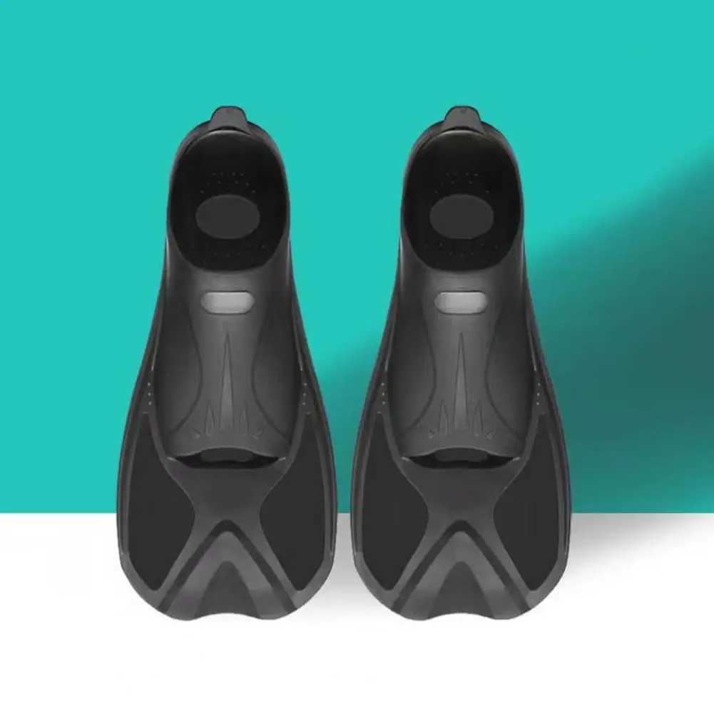 Textured Foot Fins Swimming Flipper Professional Plastic Diving Fins for Adults Kids Short Blade for Swimming for UnisexY250412