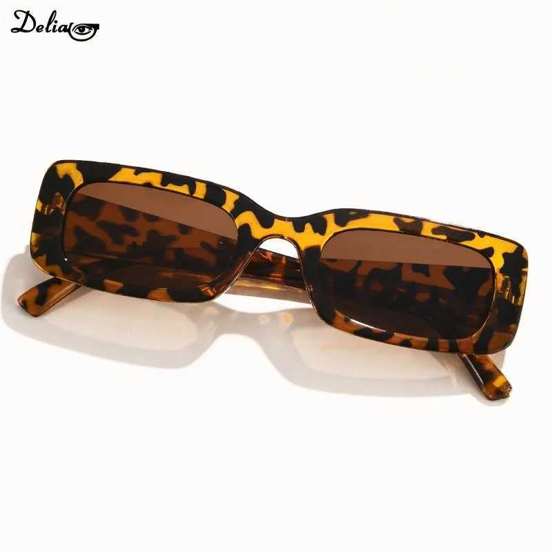 2024New Retro Small Sunglasses Mens and Womens Fashion Trendy Vintage Popular Square Frame Rectangle Sunglasses UV Protection Z250411
