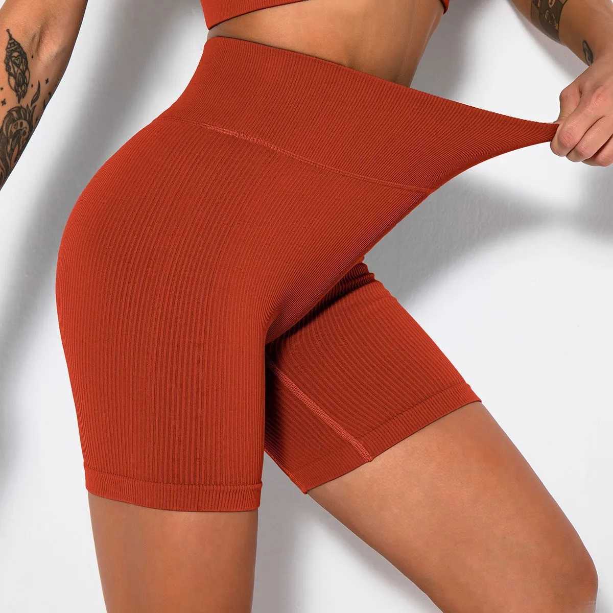 Womens high waisted seamless yoga shorts squat hip lift fitness exercise running exercise gym leg shorts Y250412