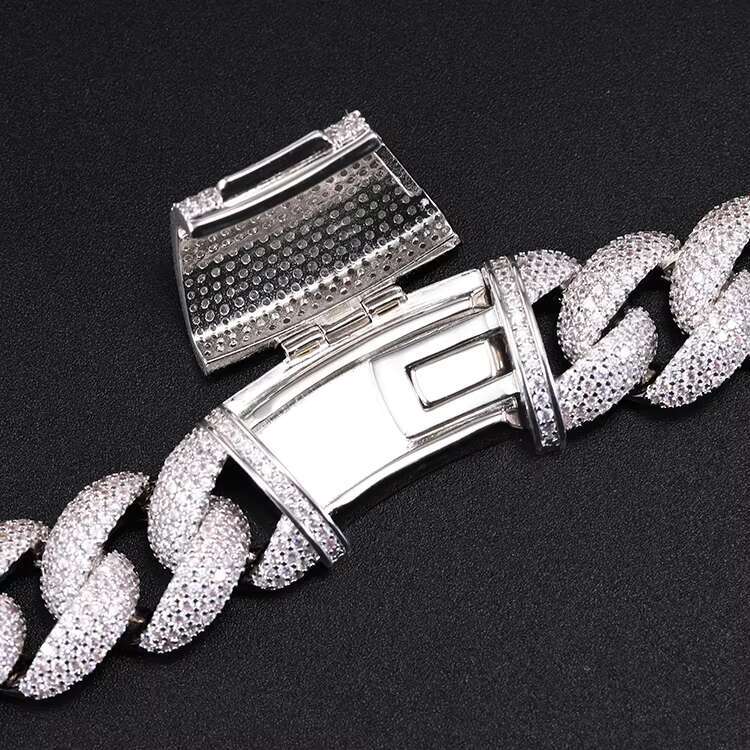 Rapper Style 925 Silver Necklace for Men 17mm Wide With GRA Moissanite Diamond Iced Out Cuban Link Chain