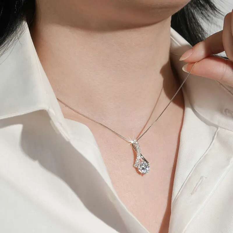 Anziw 2025 1CT 2CT 3CT Round Moissanite Infinity Pendant Necklace for Women Adjustable Chain S Sier Valentine's Gift
