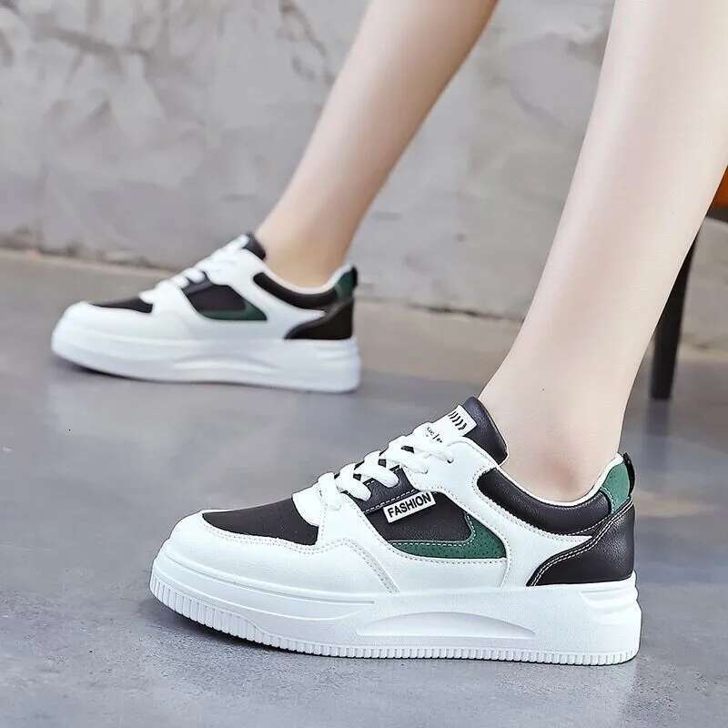 2025 Summer New Women's Thick Bottom High Top Designer Fashion Sports Shoes Casual Vulcanized Sports White Women's Shoes Flat Shoes